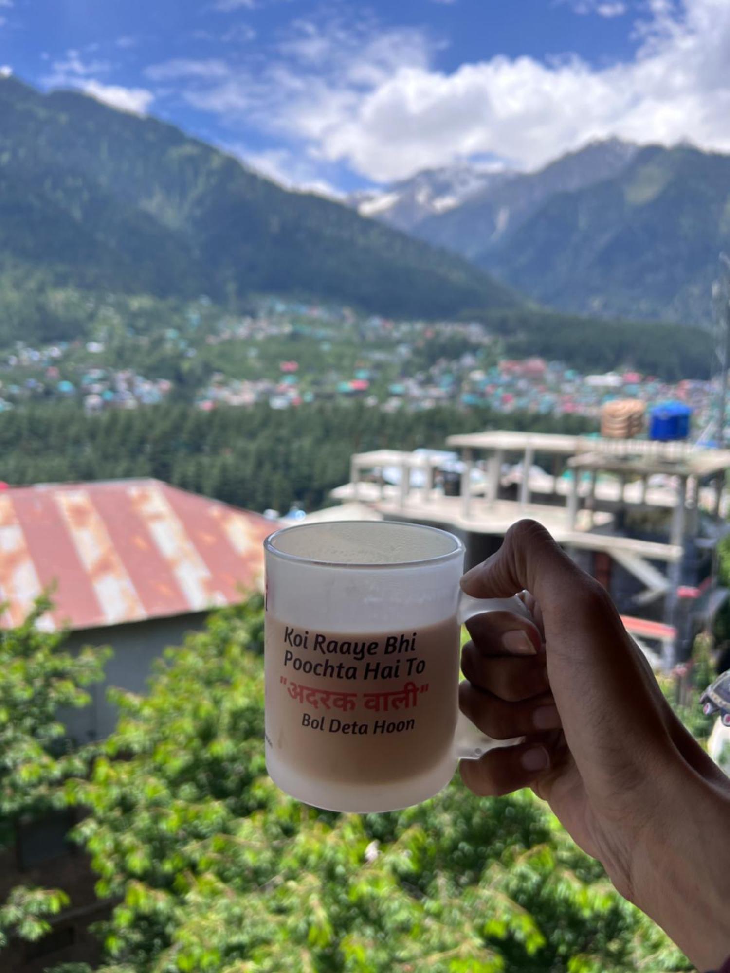 Хостел The Homstel Manali Экстерьер фото