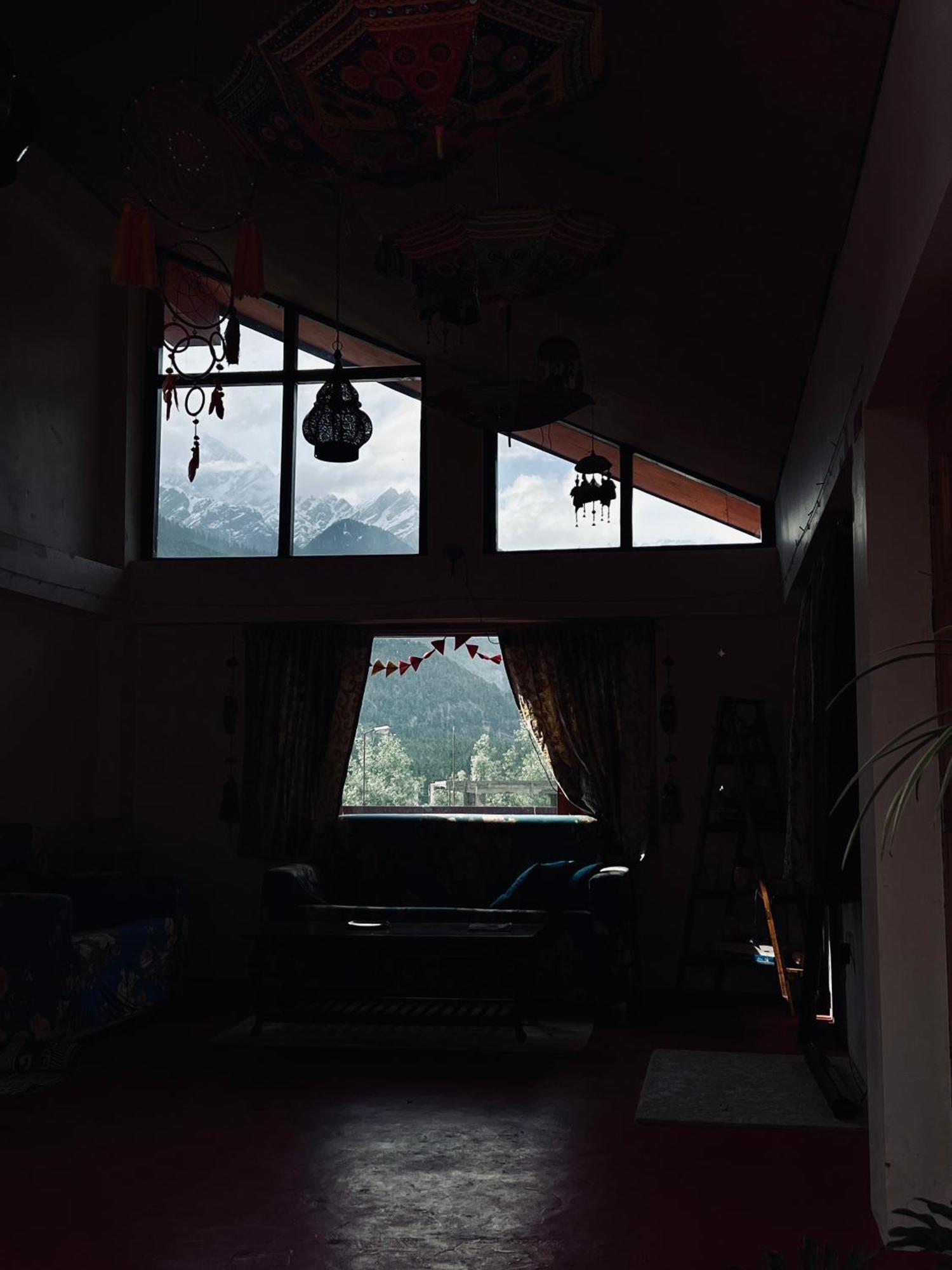 Хостел The Homstel Manali Экстерьер фото